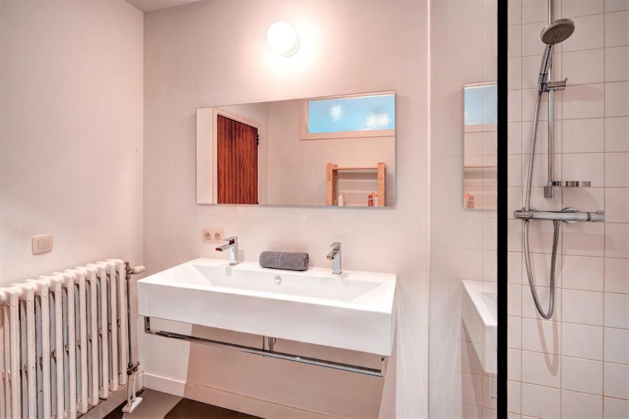 The Meir Lodge. In Heart Of Apartment